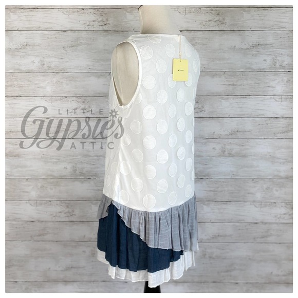 A'reve Lagen Layers Tunic Top - Picture 7 of 10